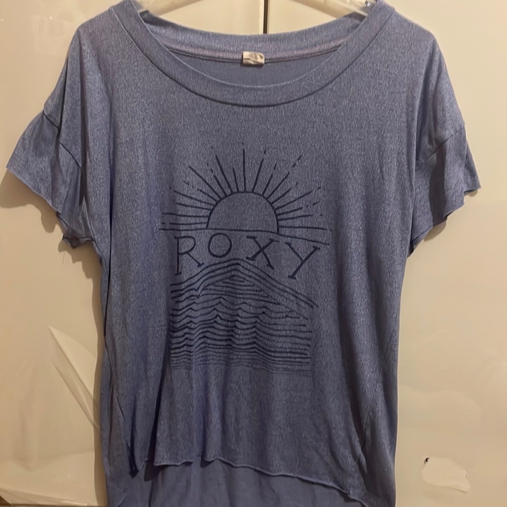 Roxy t shirt